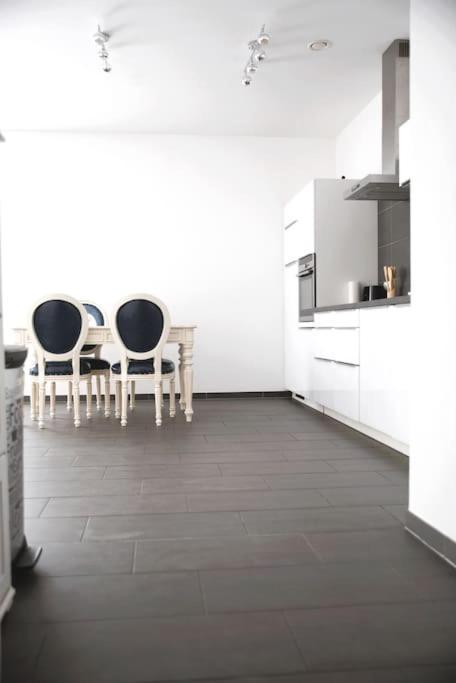 Modern & Bright 1Br Flat Apartment Luxembourg Luaran gambar
